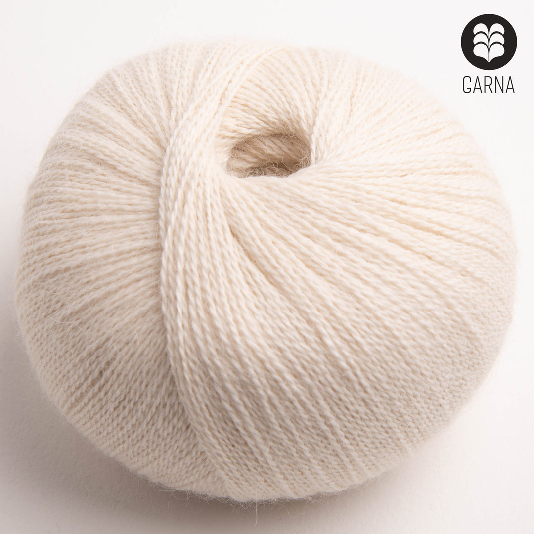 GARNA Alba Baby alpaca garn : 110 Natur hvid