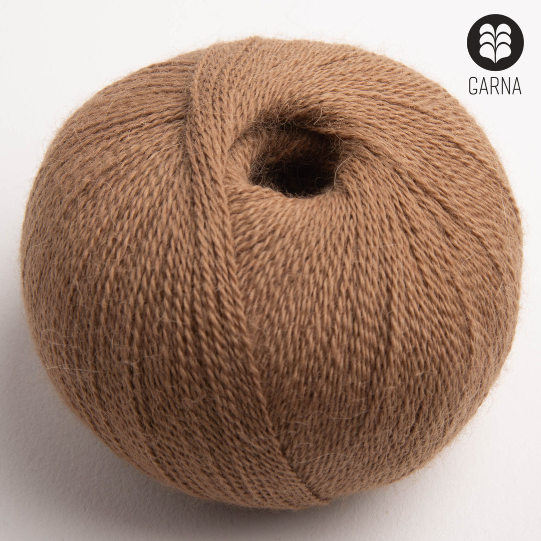 GARNA Alba Baby alpaca garn : 228 Karamel brun