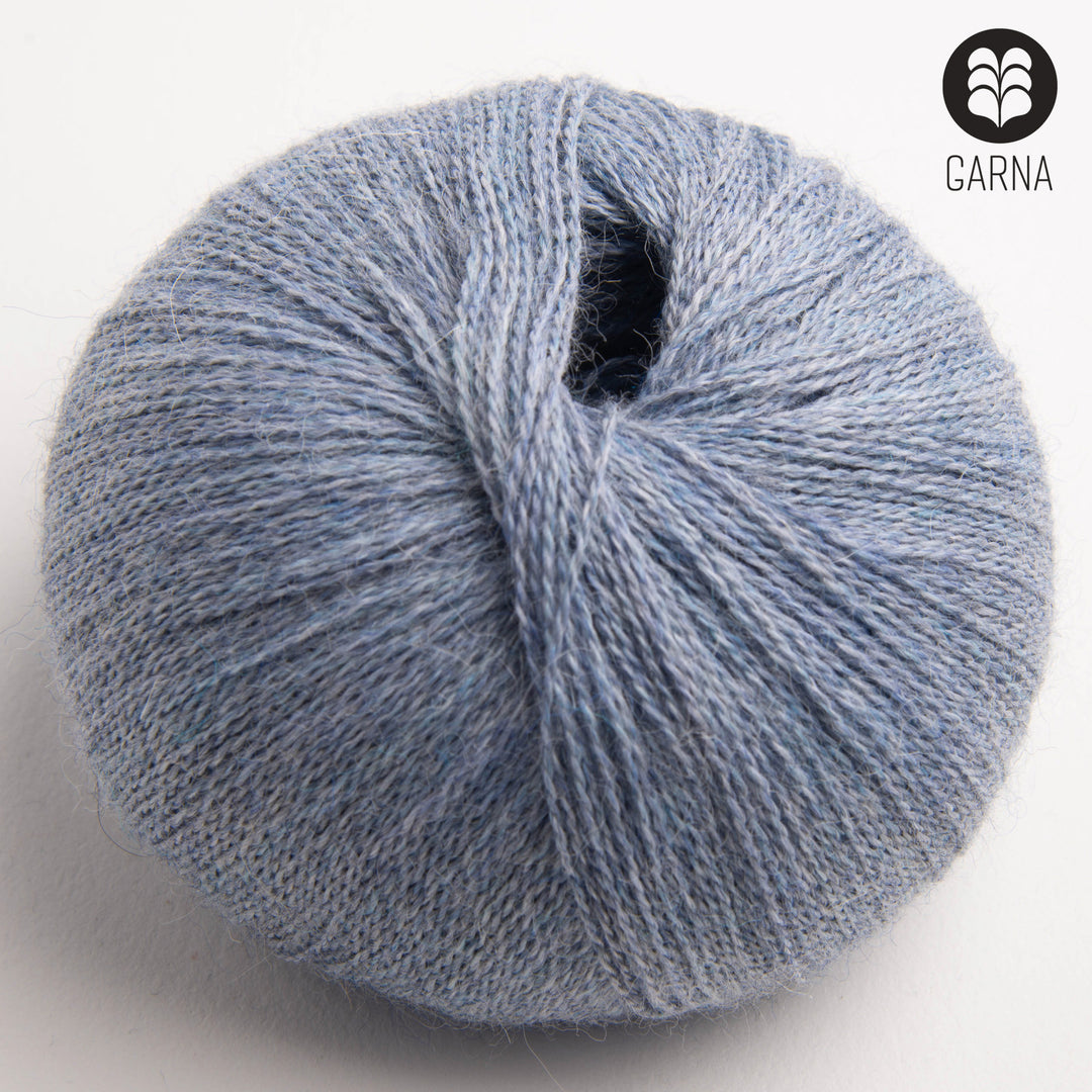 GARNA Alba Baby alpaca garn : 718 Meleret lyseblå