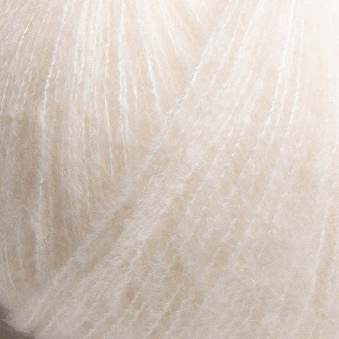 GARNA Cumulus Cashmere / silke garn : 102 Natur hvid