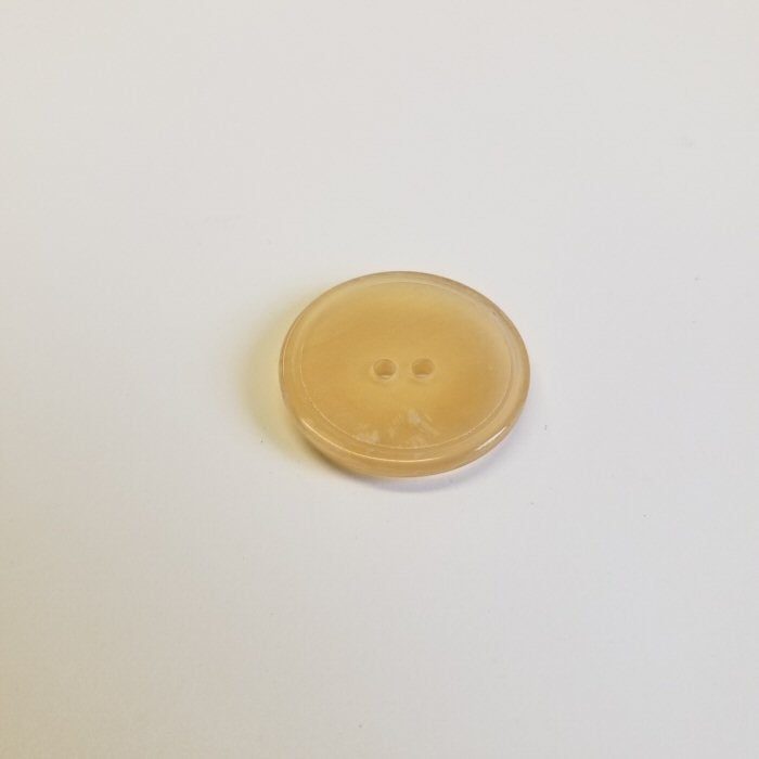 Bøffelhornsknap 77 : blond - 17 mm