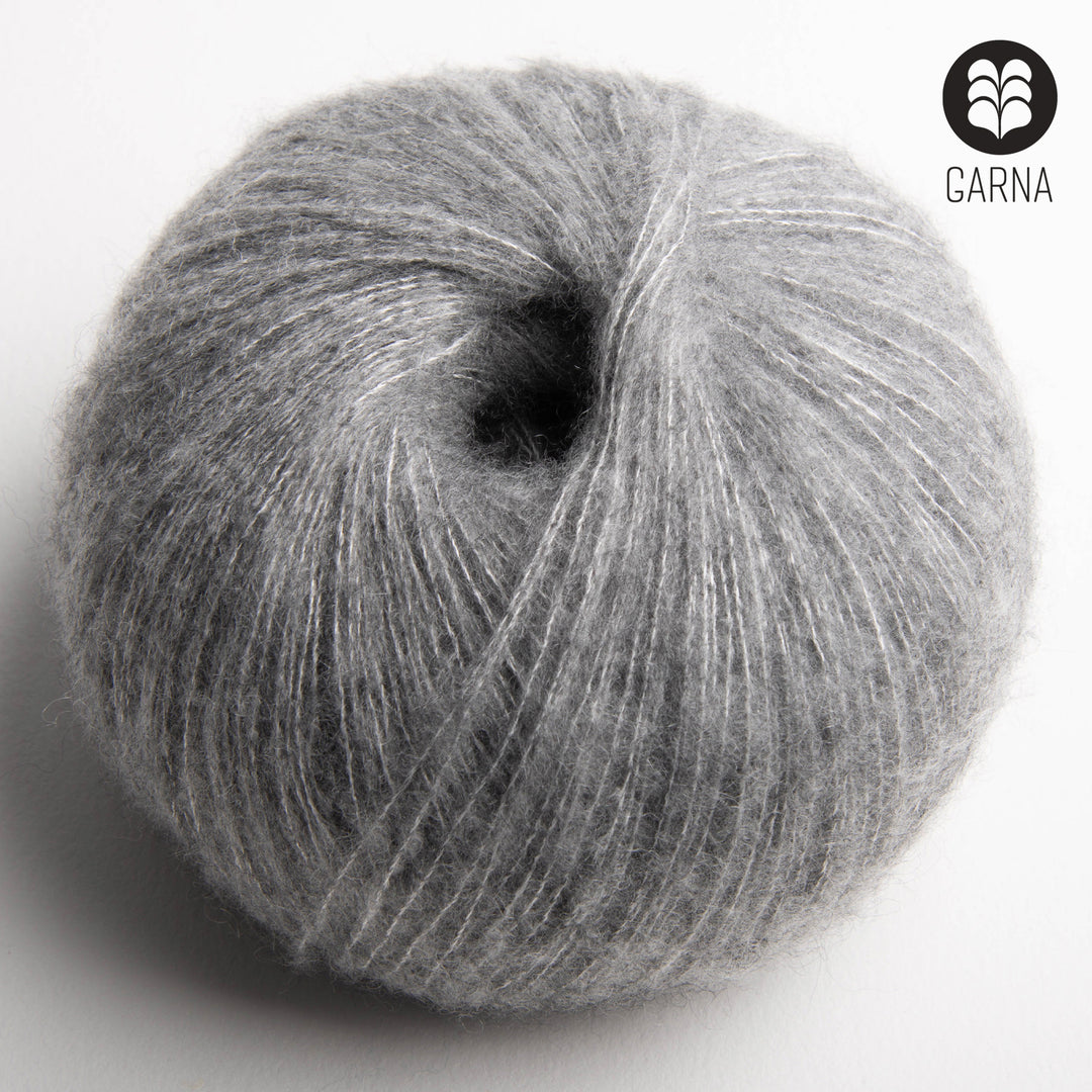 GARNA Cumulus Cashmere / silke garn : 145 Lysegrå