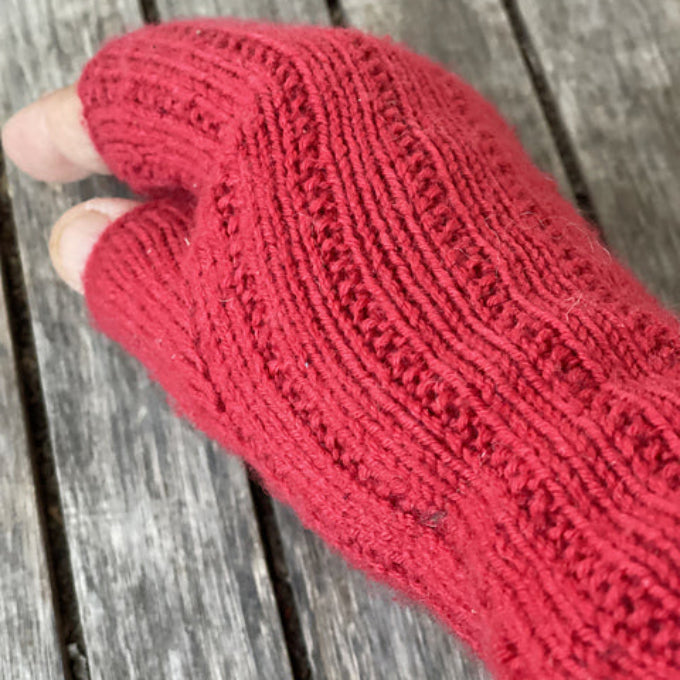 Clear.knits håndledsvarmere HolstKnit - Garnkit (uden opskrift)
