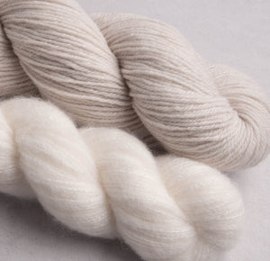 N: 252 Kalk hvid / C: 102 Natur hvid