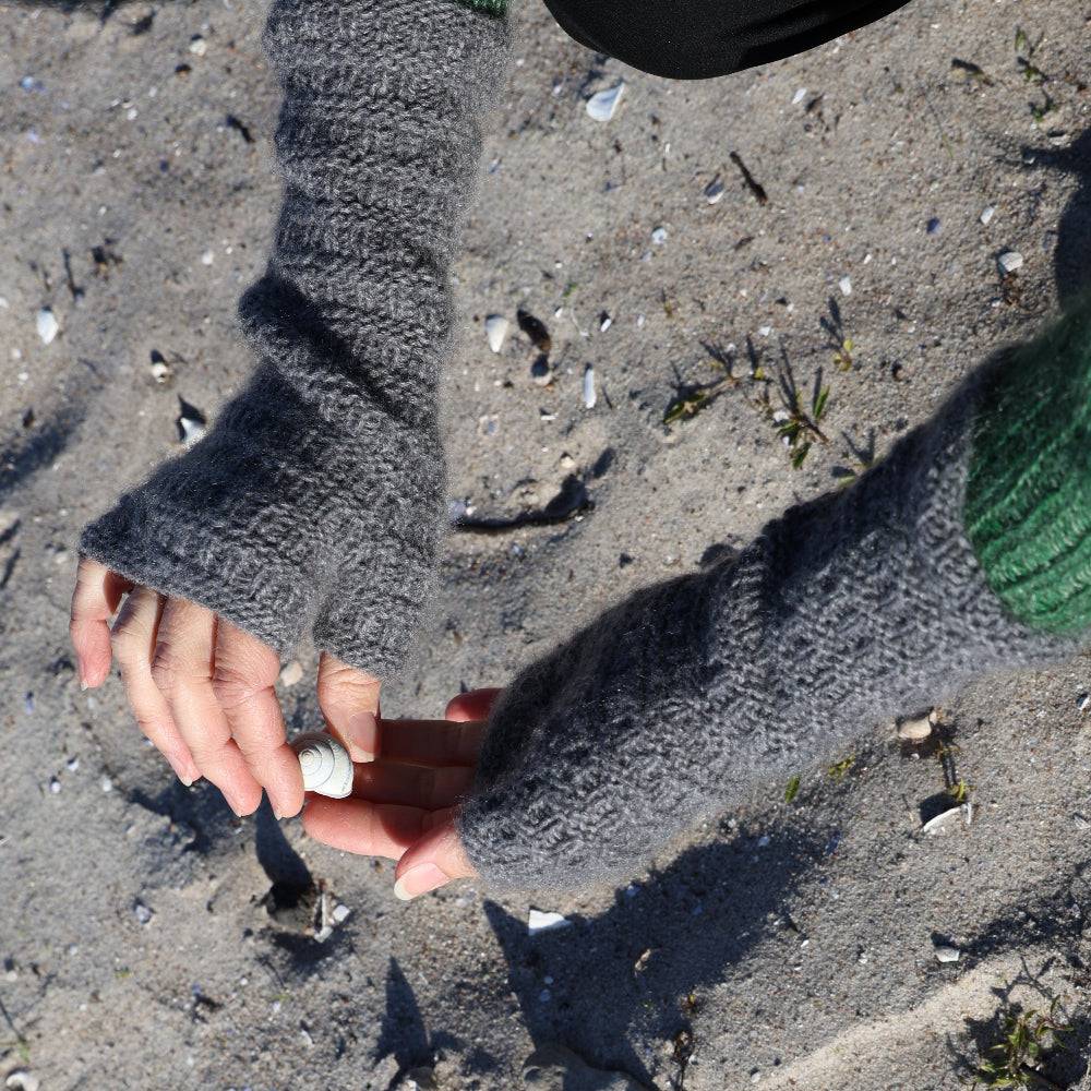 Gloves No. 1 My Favourite Things Knitwear - Strikkekit Lammeuld