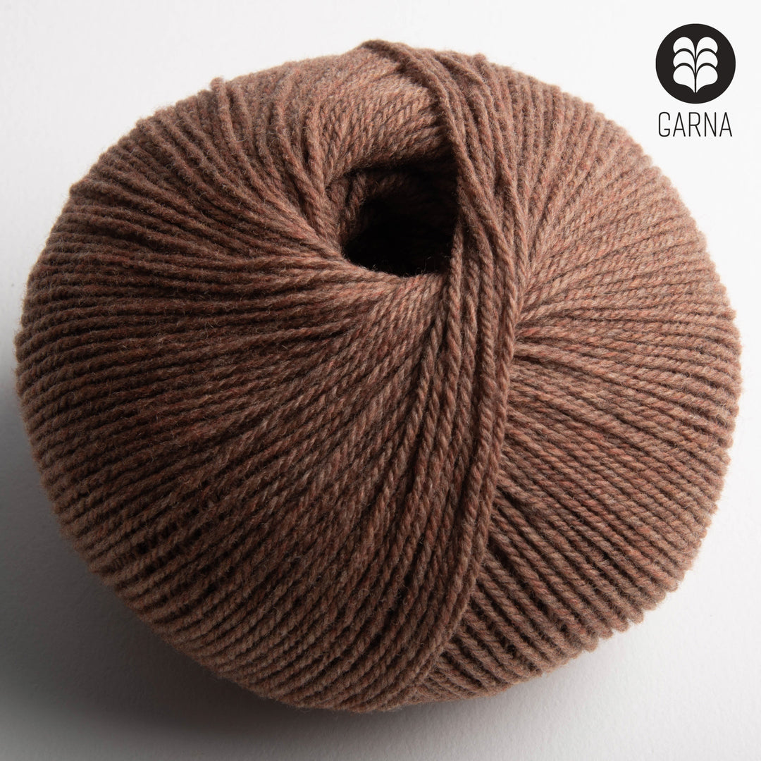 GARNA Nobilis Superfin Lammeuld garn : 232 Meleret brun