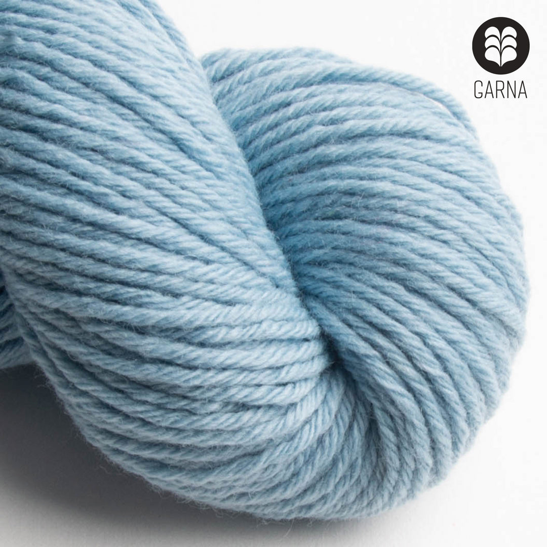 GARNA Nobilis 2 Superfin Lammeuld garn : 615 Dueblå