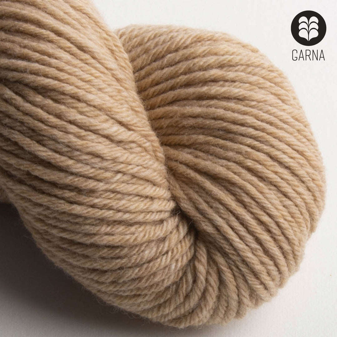 GARNA Nobilis 2 Superfin Lammeuld garn : Champagne