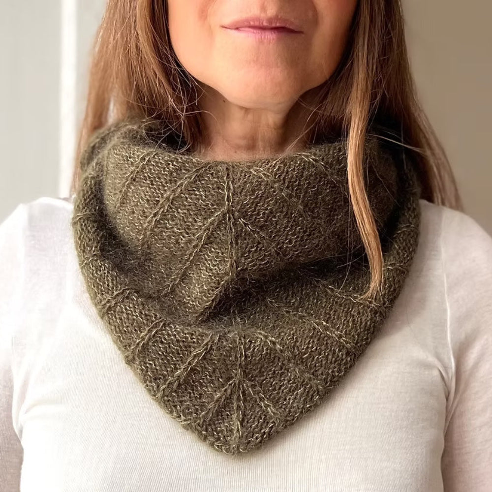 Linea Scarf Triangular Refined Knitwear - Garnkit (uden opskrift) Cashmere