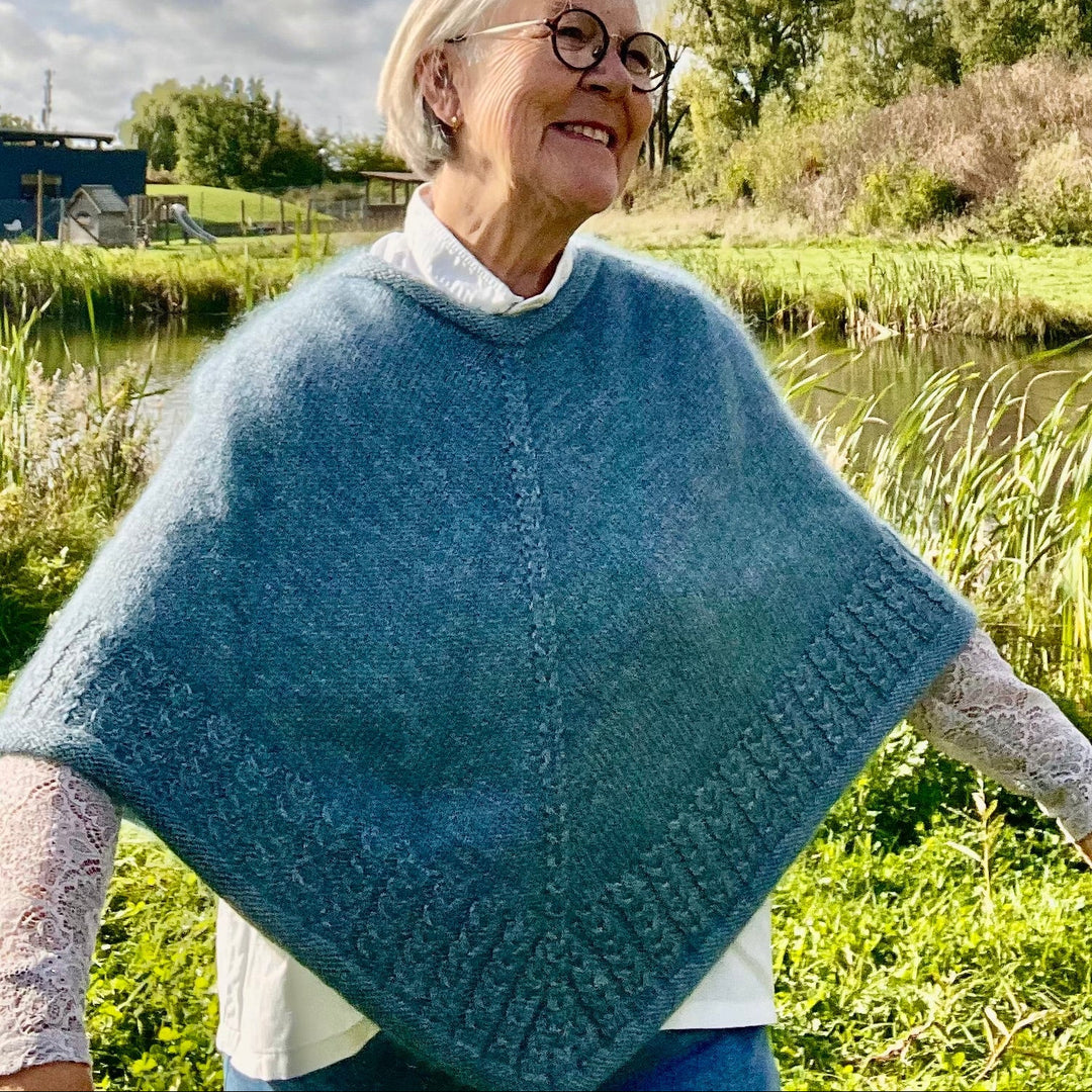 Lizzie Poncho HolstKnit - Garnkit (uden opskrift) Mohair