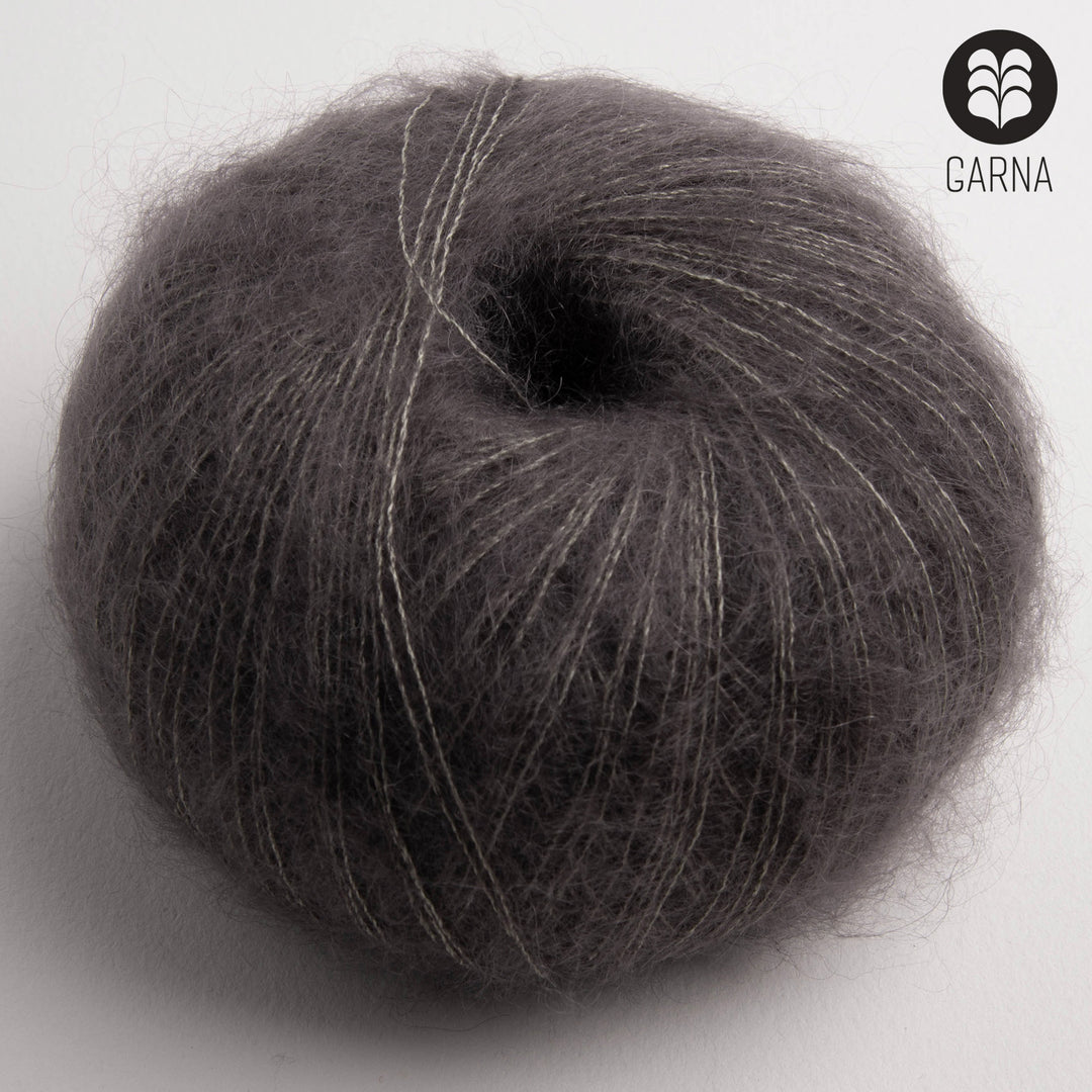 GARNA Cava Silk Mohair garn : 870 Mørkegrå