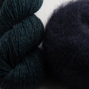 N: 682 Mørk petroleum / C: 790 Midnatsblå