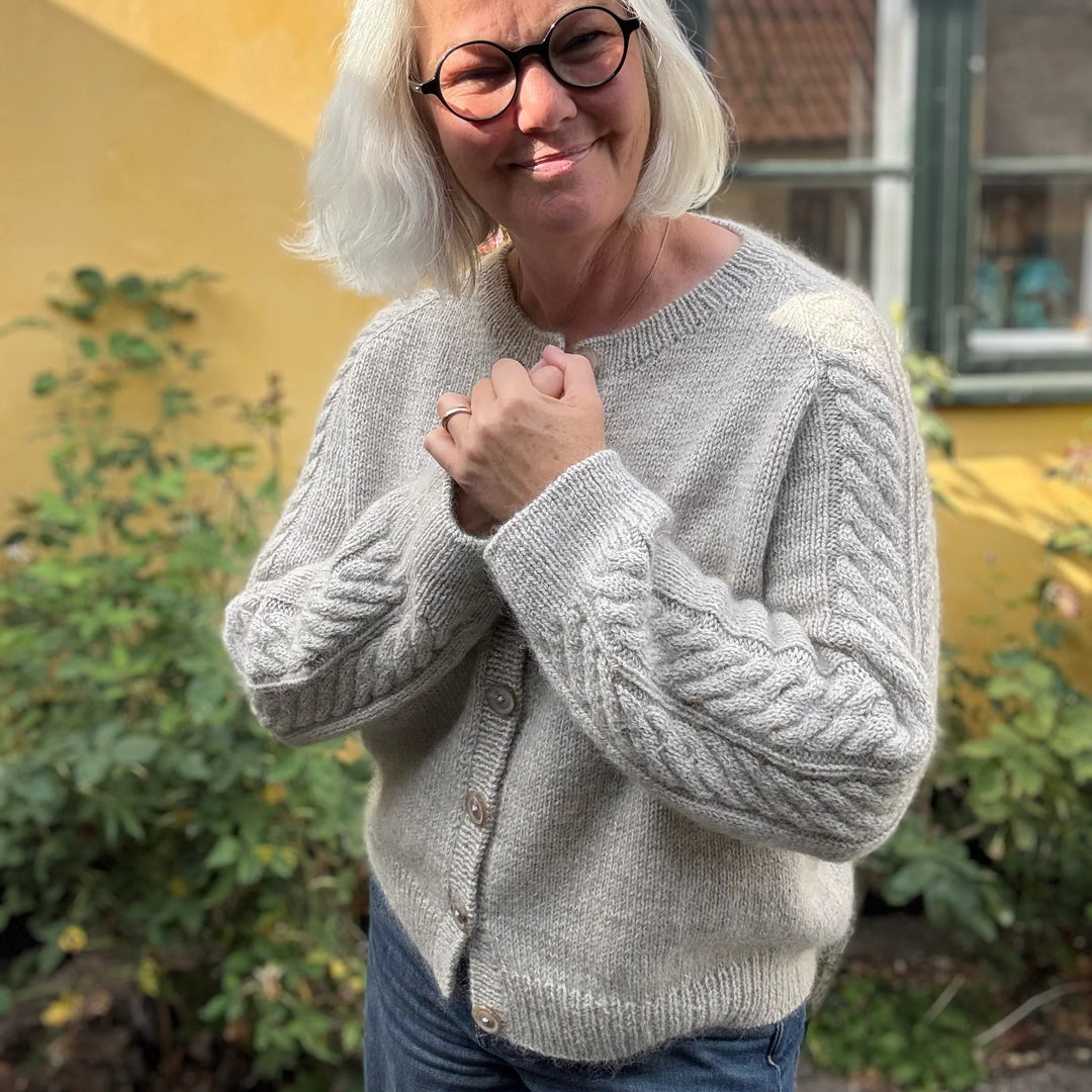 Simply Cable Cardigan Lenes Knitwear - Garnkit (uden opskrift)