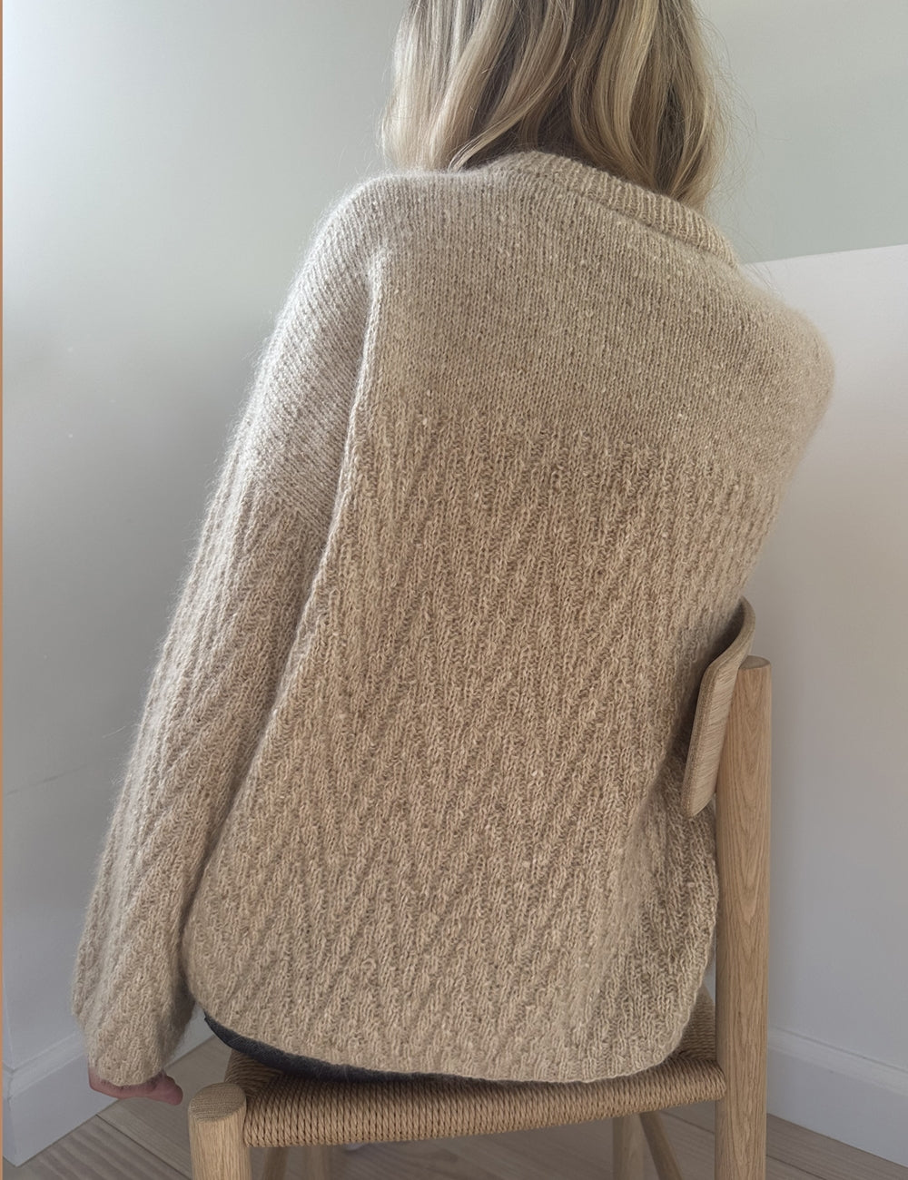 Woodlark sweater LeKnit - Garnkit