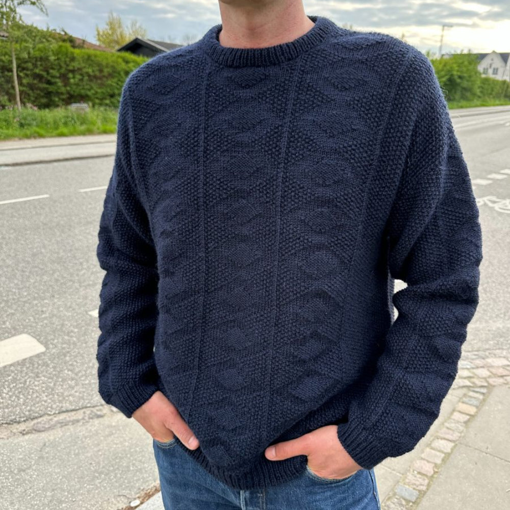 Esther Sweater Man PetiteKnit - Strikkekit