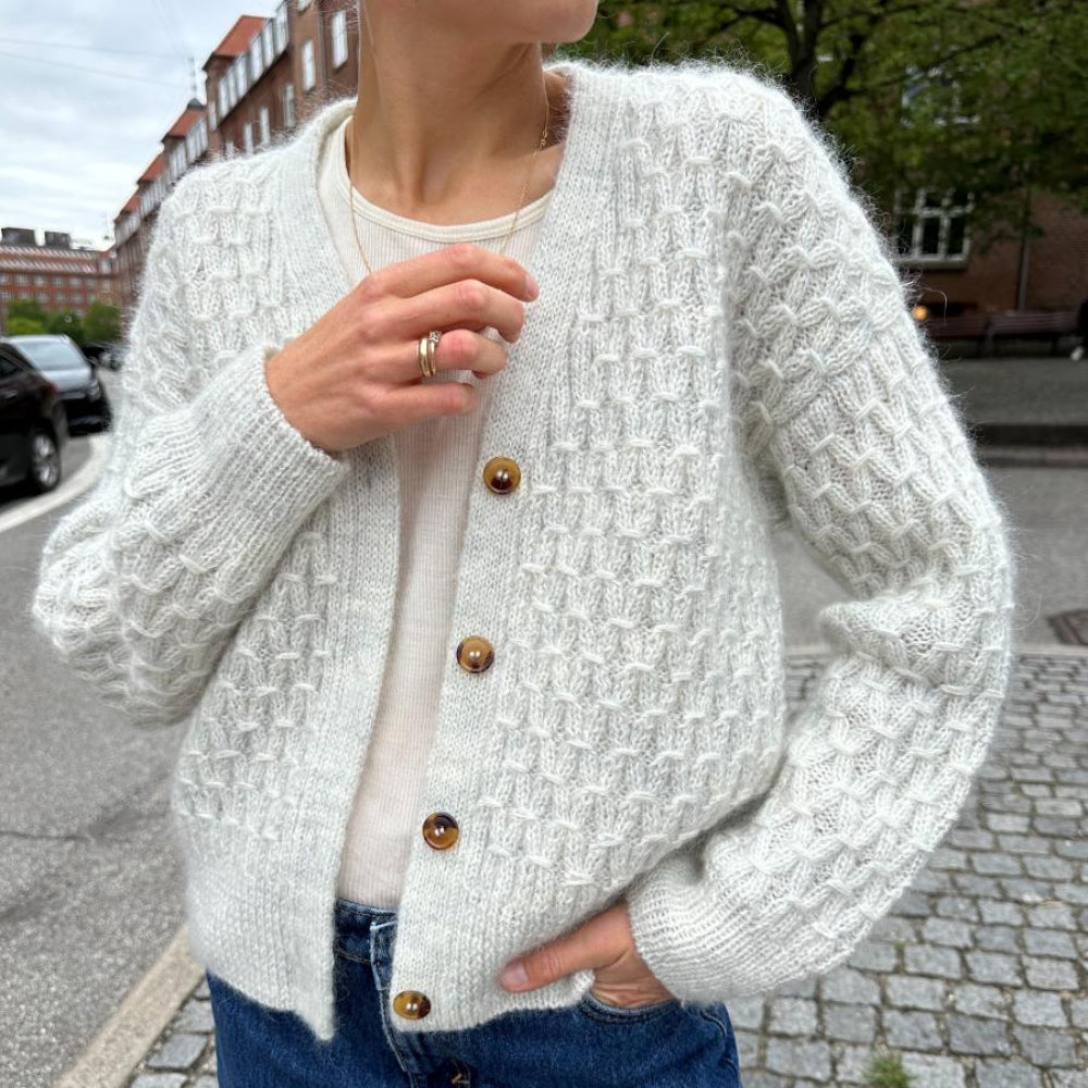 Jenny Jacket V-neck PetiteKnit - Strikkekit