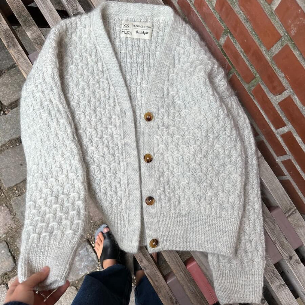 Jenny Jacket V-neck PetiteKnit - Strikkekit