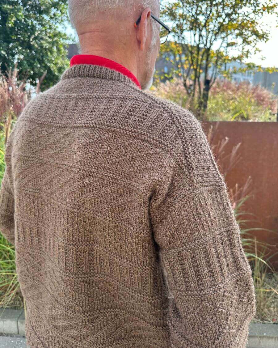 Storm Sweater Man PetiteKnit - Strikkekit