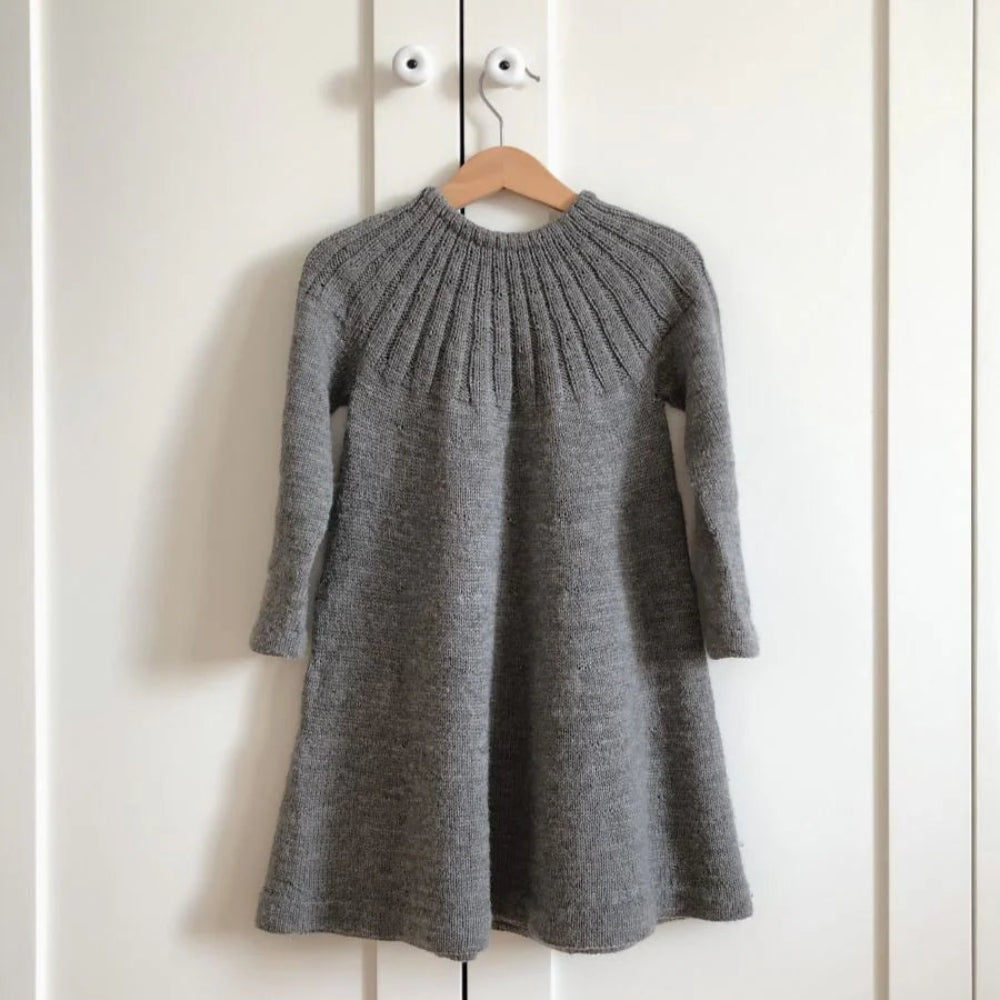 Sunday Kjole PetiteKnit - Strikkekit