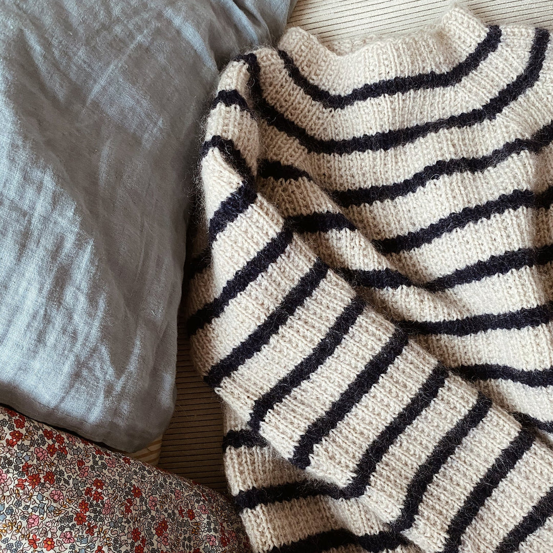 Sweater No. 12 My Favourite Things Knitwear - Strikkekit