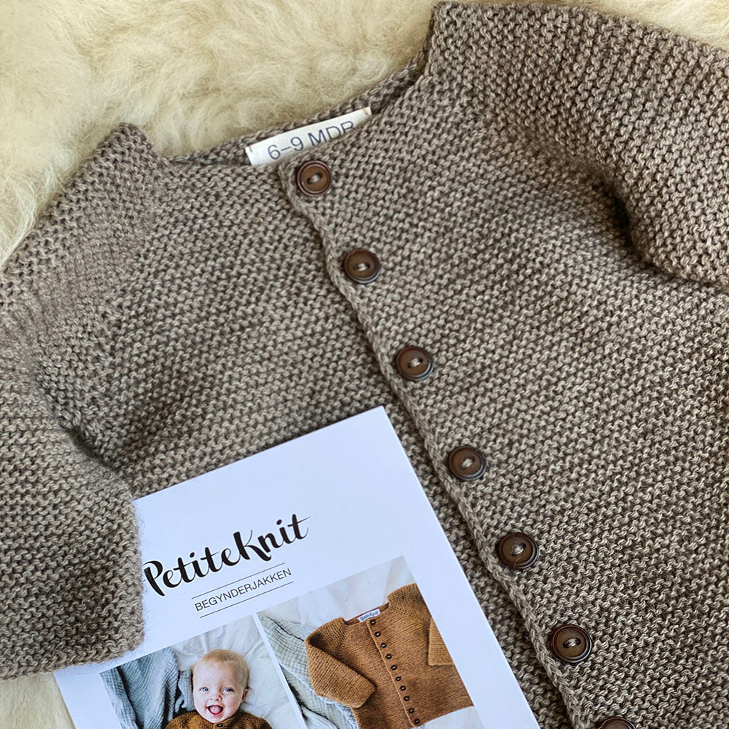 Begynderjakken PetiteKnit - Strikkekit