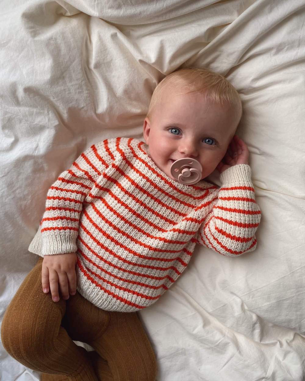 Friday Sweater Baby PetiteKnit - Strikkekit