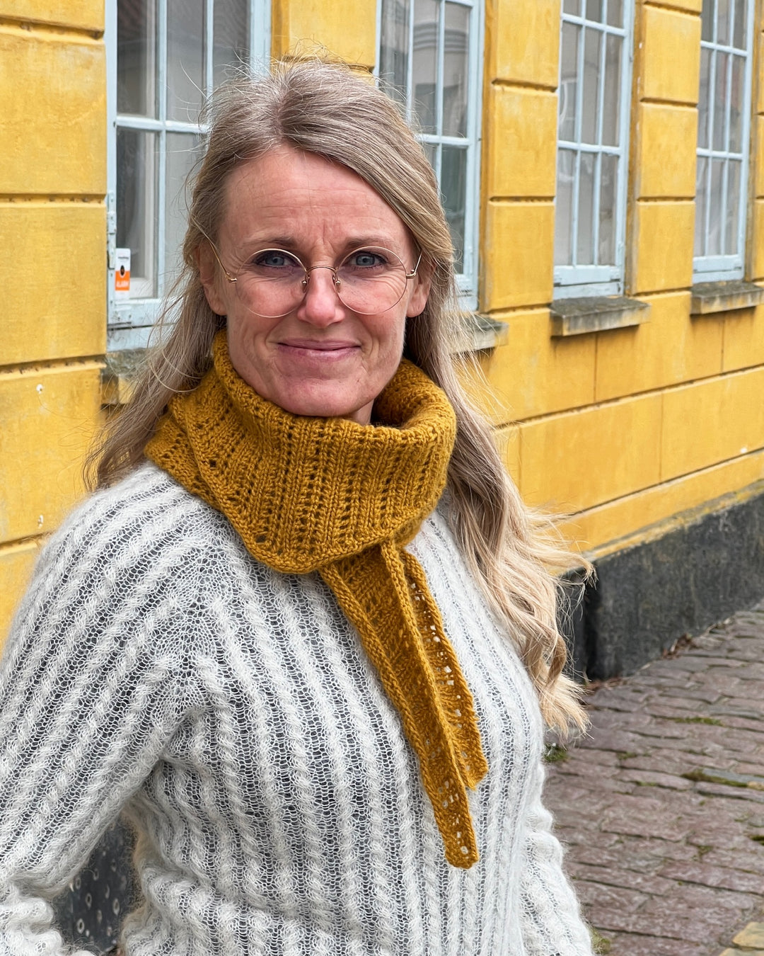 The Tiny Scarf Sanne Fjalland - Garnkit ekskl. opskrift cashmere