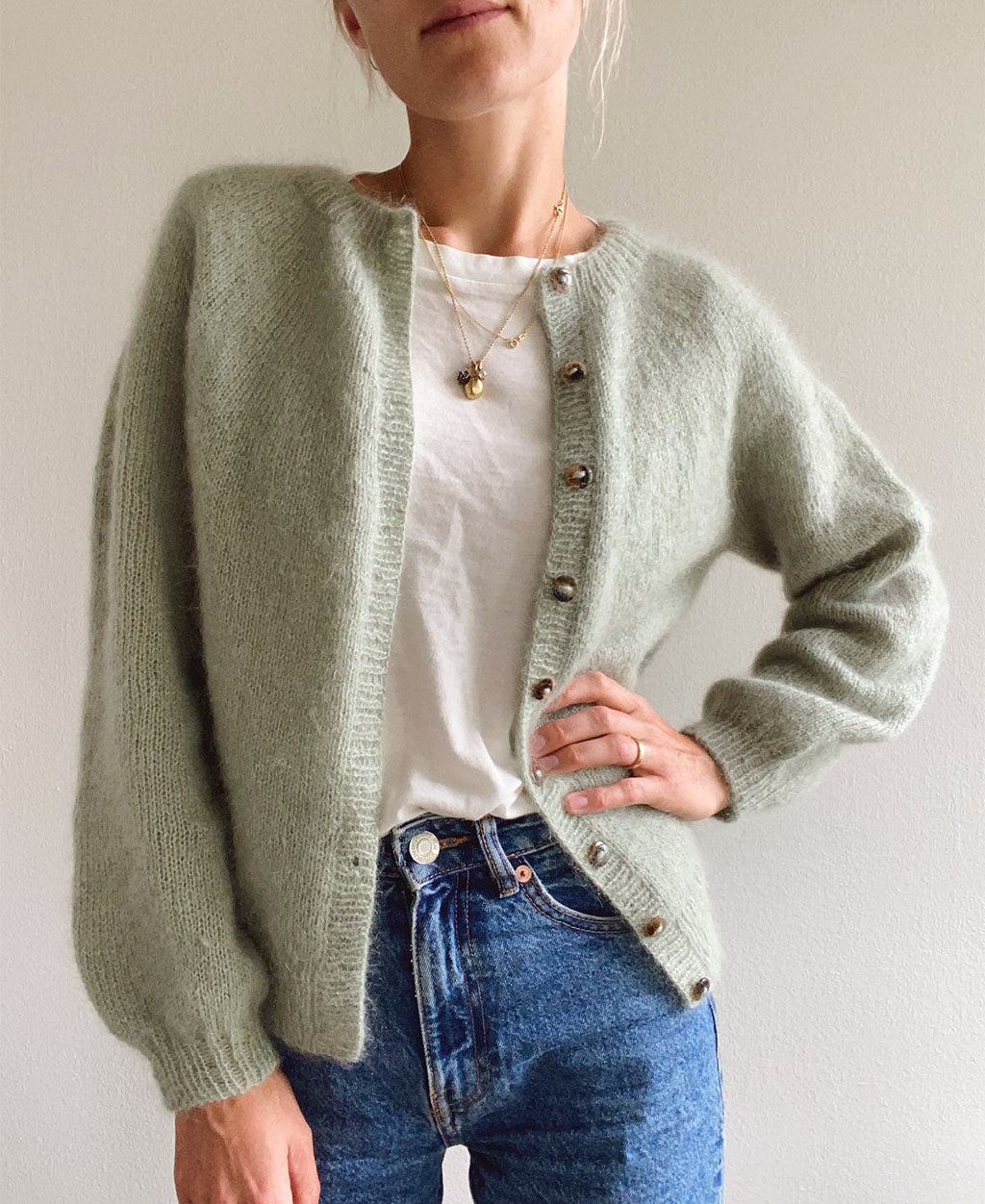 Novice Cardigan - Mohair Edition PetiteKnit - Strikkekit cashmeresilke
