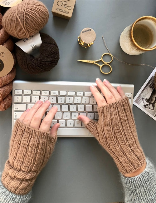 Office Gloves Le Knit - Strikkekit Lammeuld