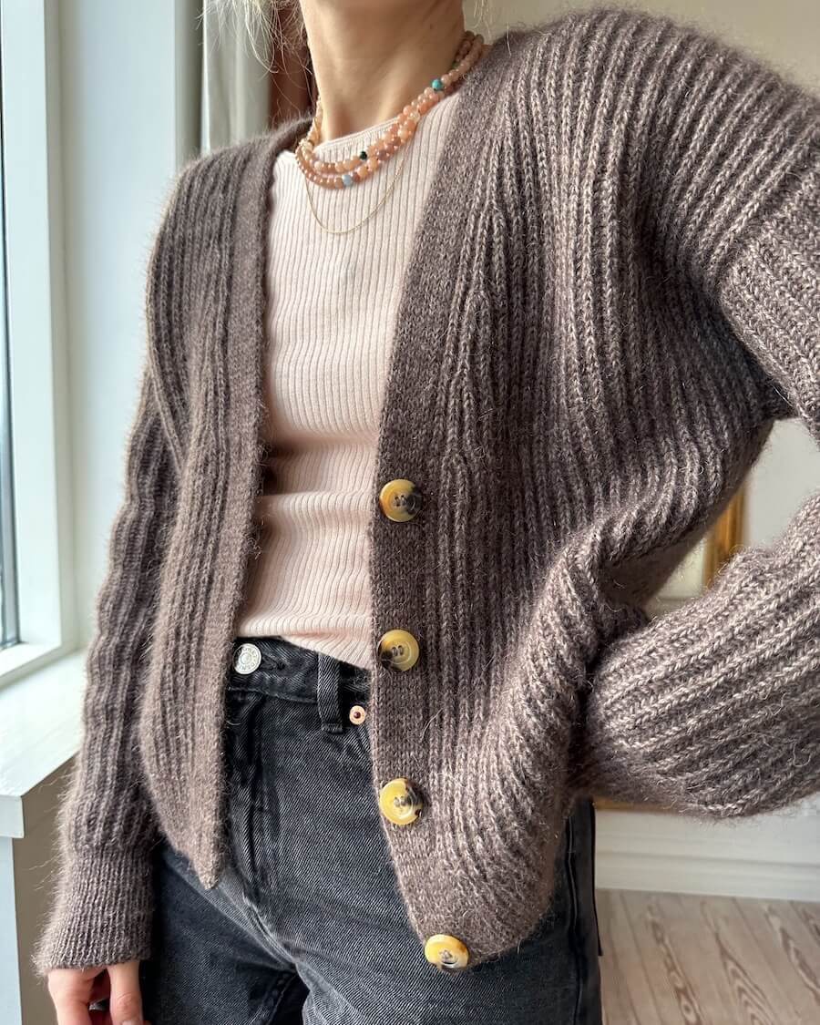 Agnete Cardigan PetiteKnit - Strikkekit