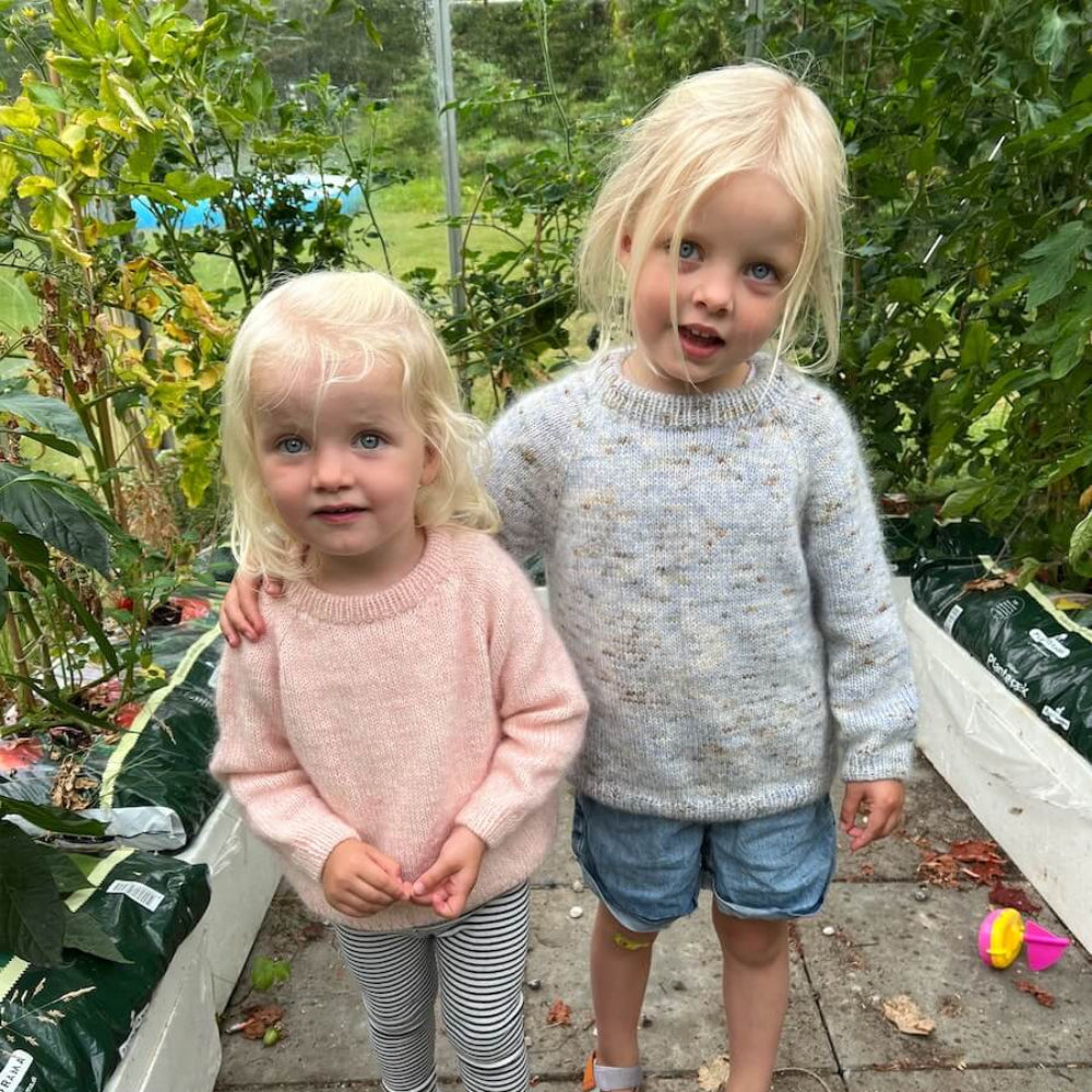 Monday Sweater Junior Strikkekit - PetiteKnit